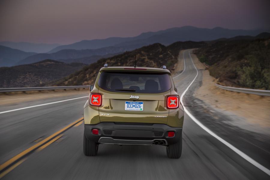  Jeep Renegade Limited 2015 года  (фото 13 из 14)